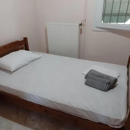 Case de vacanță Orfanidishaus 300 M απο παραλια ορφανιου - *